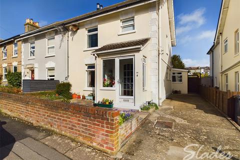 26 Stourvale Road, Bournemouth, BH5 2JZ
