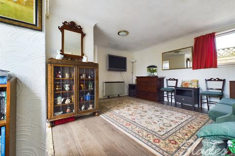 26 Stourvale Road, Bournemouth, BH5 2JZ