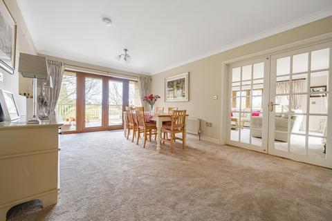 5 Bowood Park, Lanteglos, Camelford, PL32 9LA
