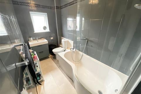 56 Collingham Road, Swallownest, Sheffield, S26 4NW