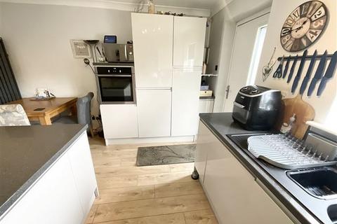 56 Collingham Road, Swallownest, Sheffield, S26 4NW