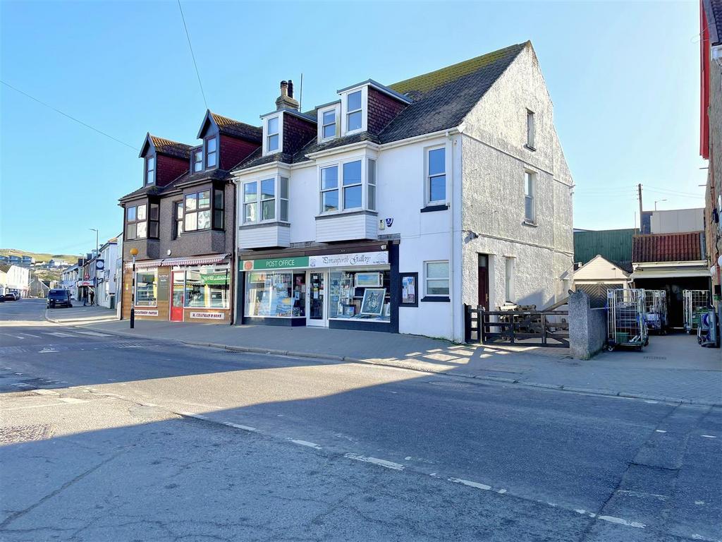 St. Pirans Road, Perranporth 6 bed flat £595,000
