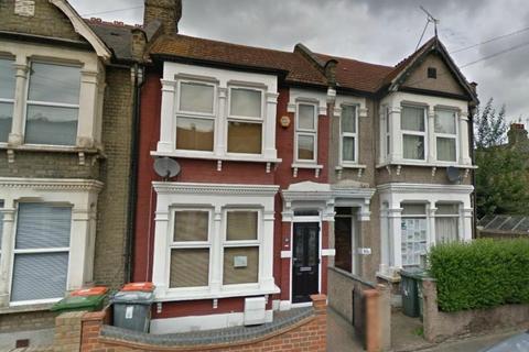 2 bedroom flat to rent, Tudor Road,  London, E6