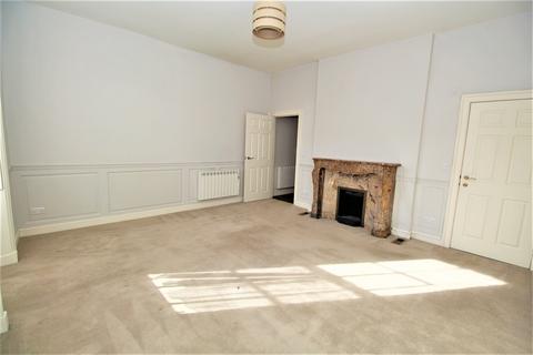 undefined, High Street, Alton, Hampshire, GU34