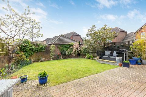 6 bedroom detached house for sale, Sparrow Way, Burgess Hill, West Sussex, RH15