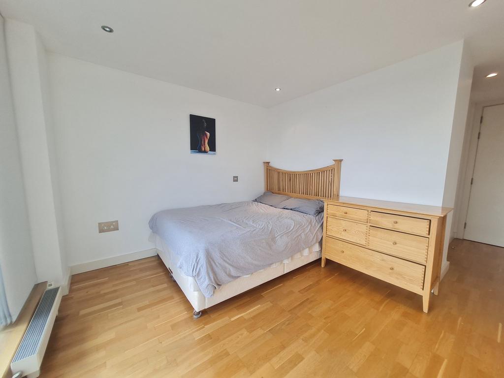 Front double bedroom