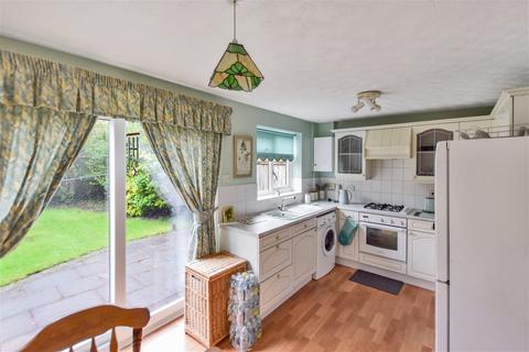 24 Arkenstone Close, Widnes, WA8 4GH