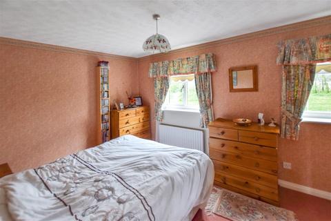24 Arkenstone Close, Widnes, WA8 4GH