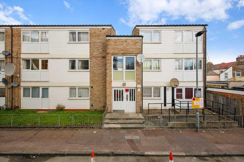 4 Bramall Close, London, E15 1RR
