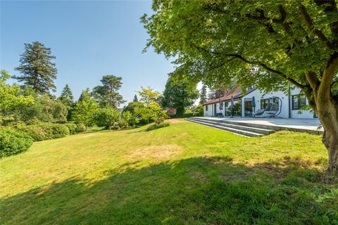 27 Deepdene Wood, Dorking, RH5 4BQ