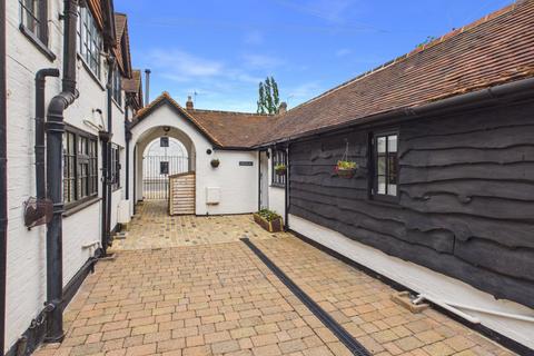 1 bedroom bungalow for sale, South Row, Fulmer Road, Fulmer, Buckinghamshire, SL3
