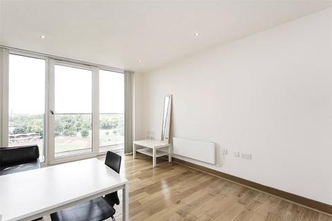 1 bedroom apartment to rent, Lanson Building, 348 Queenstown Road, London, SW11