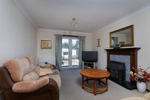 3 Northbank Craigie Place, Perth, PH2 0BB