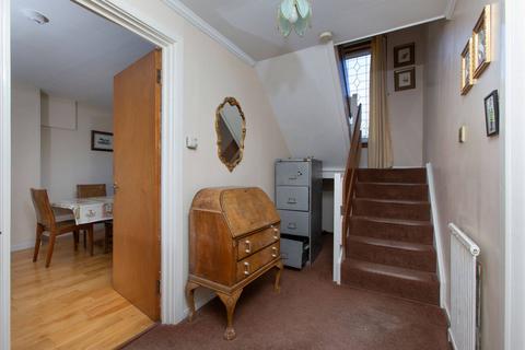 3 Northbank Craigie Place, Perth, PH2 0BB