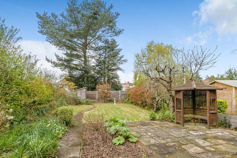 27e Kechill Gardens, Bromley, BR2 7NG
