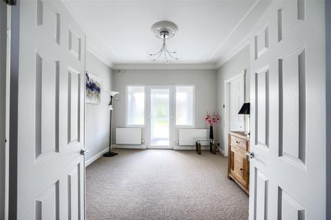 16 Fishers Drive, Shirley, Solihull, B90 1QH