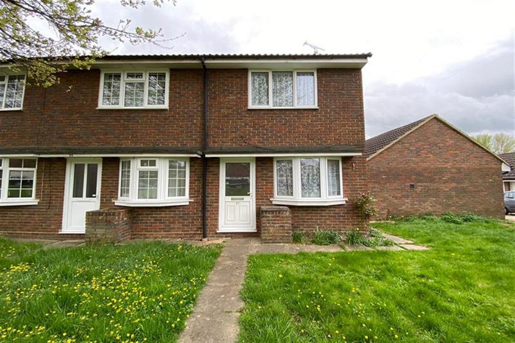 Burleigh Piece, Linden Village, Buckingham, MK18 2 bed end of terrace