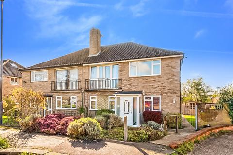 undefined, Twickenham Gardens, Harrow Weald, Harrow, HA3