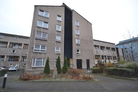 1 bedroom flat to rent, Viewcraig Gardens, Edinburgh, EH8