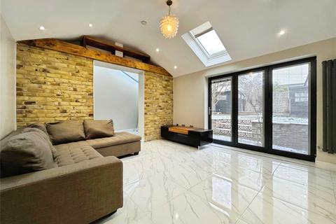 undefined, Middle Hill, Egham, Surrey, UK, TW20