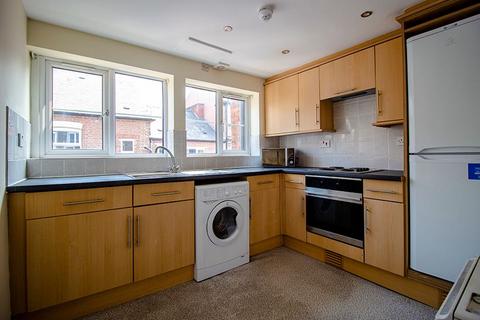 3 bedroom flat share to rent, Flat 1, 138 North Sherwood Street 3, Nottingham, NG1 4EF