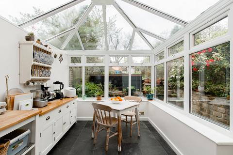 19 Bath Road, Wells, BA5 3HP