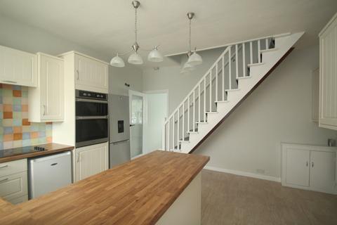 2 bedroom house to rent, Cromwell Road, Harrogate, North Yorkshire, HG2