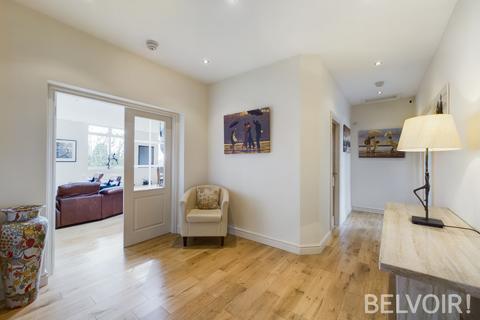 2 bedroom penthouse for sale, Kings Avenue, Stone, ST15