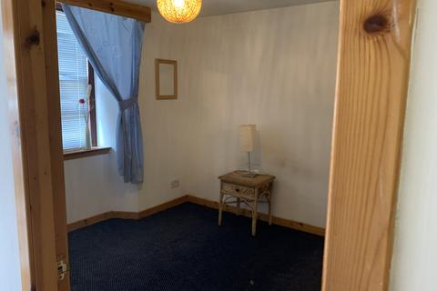 2 bedroom ground floor flat to rent, Saddell Street, Campbeltown PA28