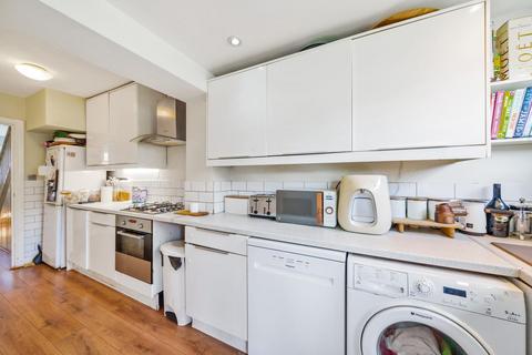 12 Canham Road, London, SE25 6RZ