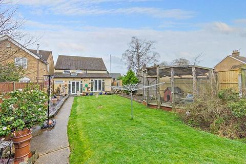 4 bedroom detached house for sale, Keycol Hill, Sittingbourne, Kent, ME9