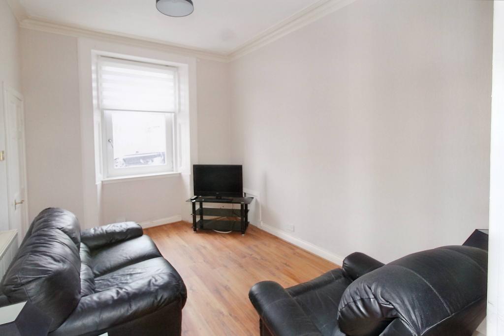 Wilson Street, Alexandria G83 1 bed ground floor flat £55,000