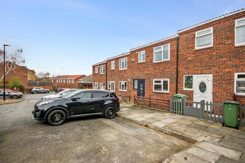 39 Kidd Place, London, SE7 8HF