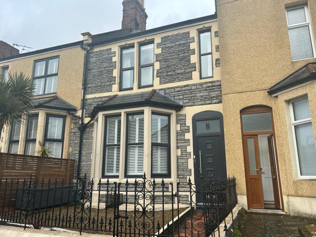 Kingsland Crescent, Barry 3 bed terraced house to rent £1,300 pcm (£