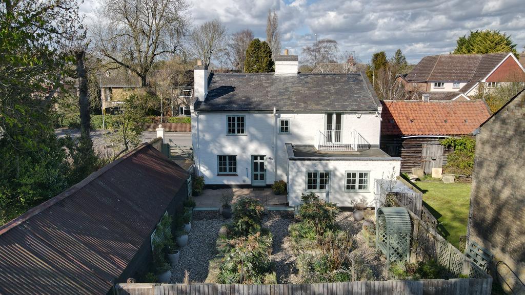 Pierce Lane, Fulbourn, Cambridge 4 bed detached house to rent £3,150