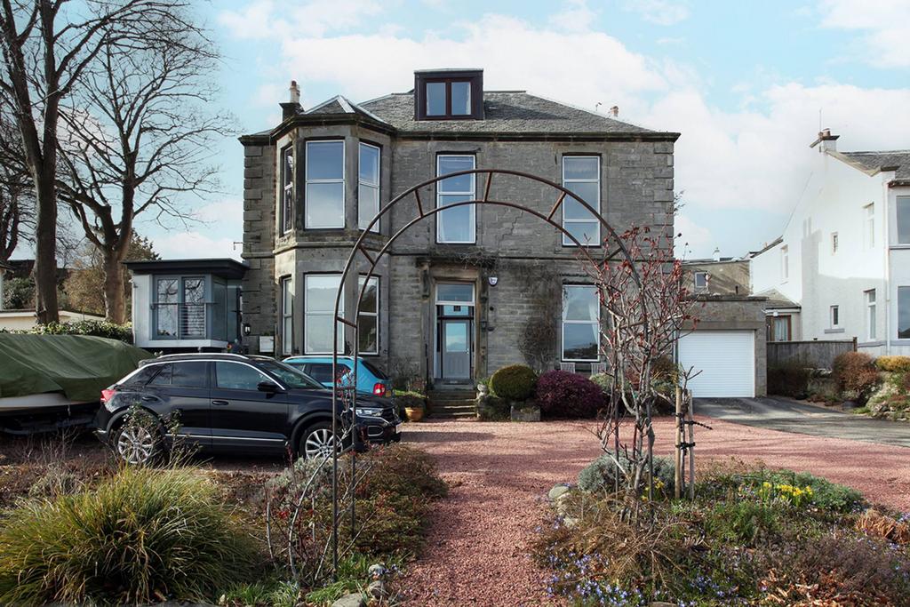 Upper Corriemar The Shore, Aberdour, Burntisland, KY3 0TY 4 bed villa