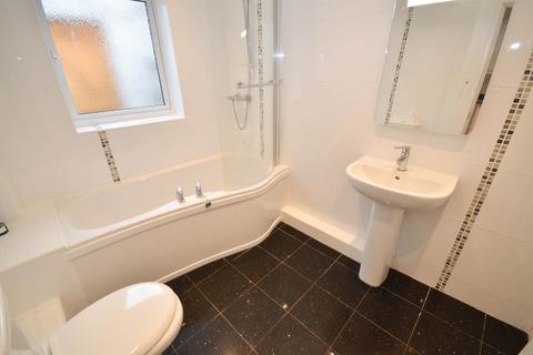 2 bedroom end of terrace house to rent, St. Johns Terrace, East Boldon