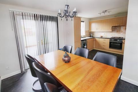 30a Buchanan Avenue, Balloch, Alexandria, G83 8DY