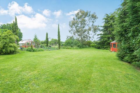 Blounce Corner Blounce, South Warnborough, Hook, RG29 1RX