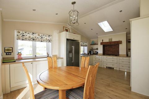 2 bedroom park home for sale - Yarwell Mill Residential Park, Cambridgeshire, PE8