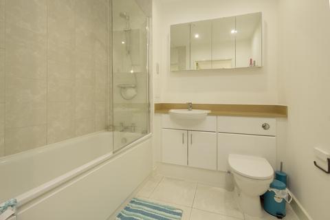 1 bedroom flat to rent, Agnes George Walk, Lonodn, E16