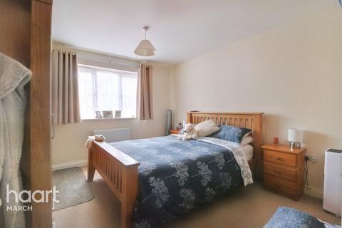 8 Bell Gardens, Wimblington, March, PE15 0RP