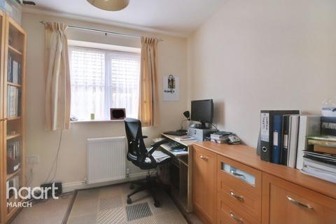 8 Bell Gardens, Wimblington, March, PE15 0RP