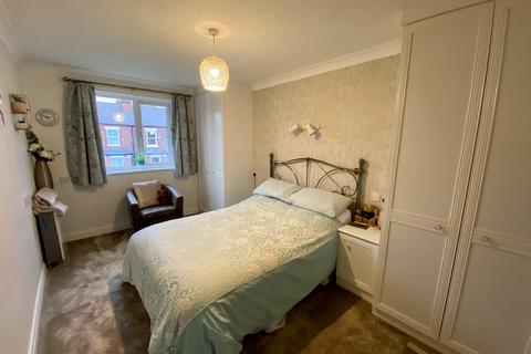 1 bedroom retirement property for sale - Larchwood, The Crescent, Cheadle