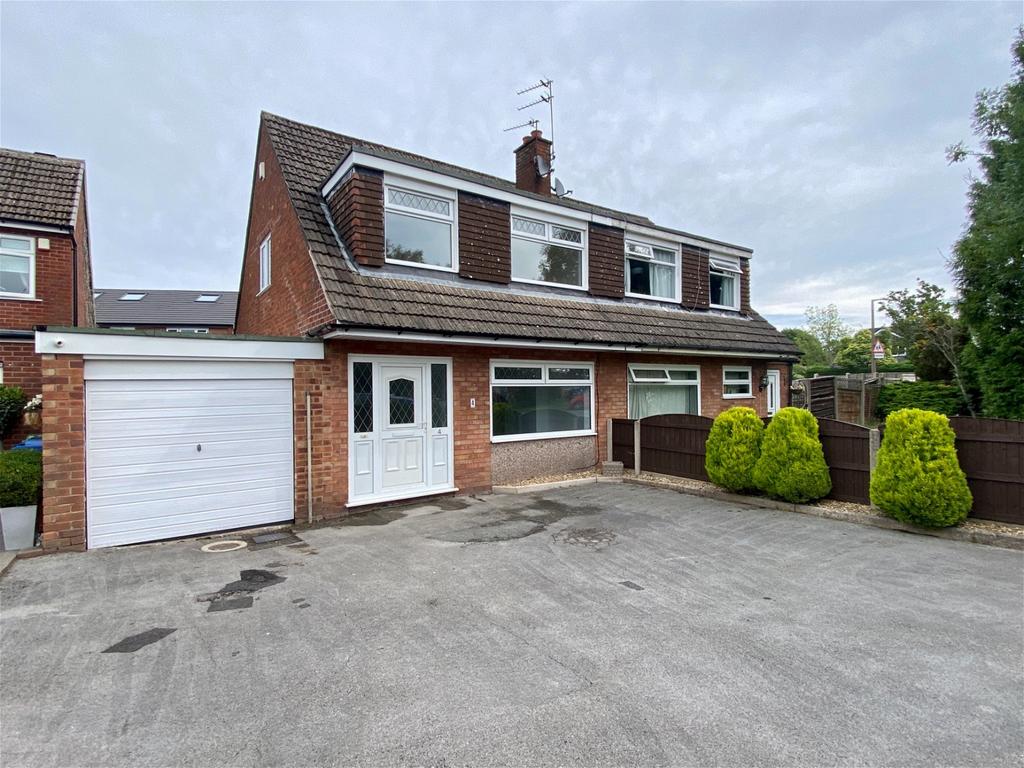 Waverley Drive, Cheadle Hulme 3 bed semi-detached house for sale - £350,000