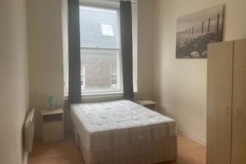 2 bedroom flat to rent, Market Street, City Centre, Aberdeen, AB11