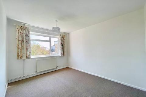 12 Cedar Close, Eastbourne, BN22 0SF