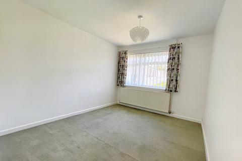 12 Cedar Close, Eastbourne, BN22 0SF