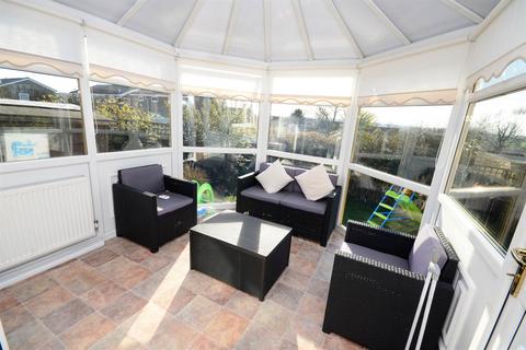 7 Briarsyde Close, Whickham, Newcastle Upon Tyne, NE16 5UG