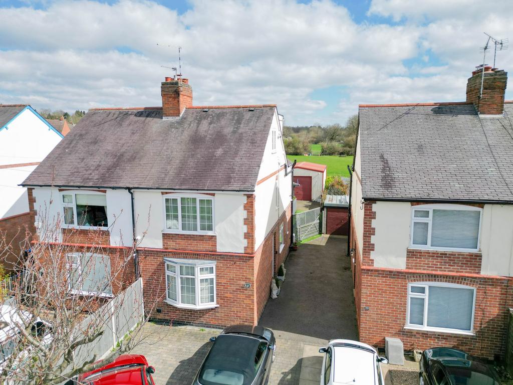 The Common, Barwell, Leicester 3 bed semidetached house £345,000